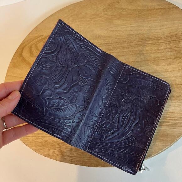 Handmade Purple Genuine Leather Tooled Floral Fold Over Western Wallet - Picture 2 of 11